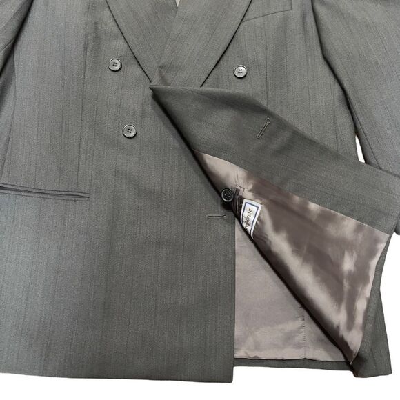 YSL Men’s Gray Double-breasted Suit Sz 42L - Picture 8 of 16